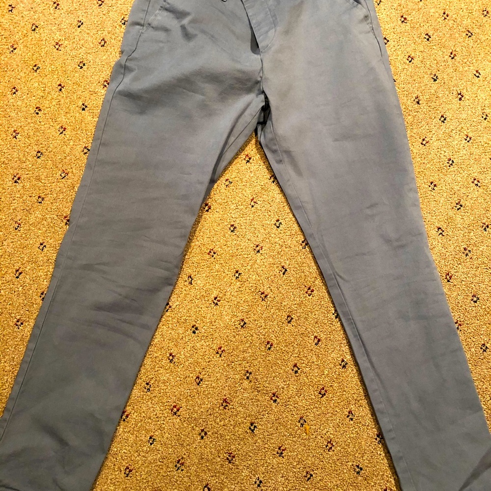 Men’s Grey blue ASOS 34/32 chino pants.
